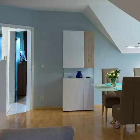 1 Bedroom Holiday home *